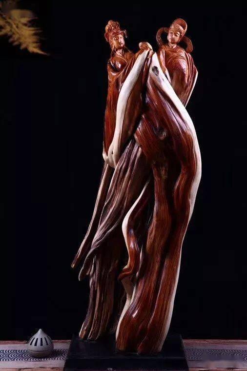 能够千年不腐的崖柏根雕工艺品,一定要选一件留给子孙