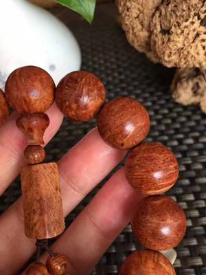 崖柏手串:藏友热捧的蚂蚁腿,是如何形成的